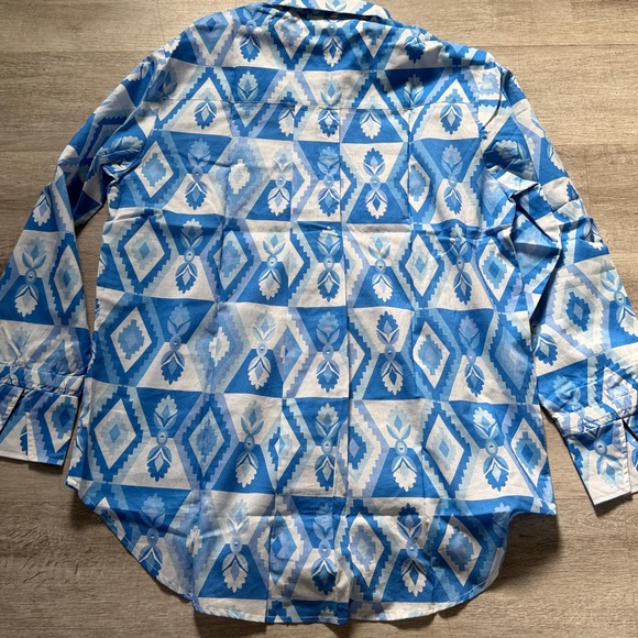 Sheridan French “Fern Blouse” – Size M – Colorful Geometric Triangle Top - Picture 6 of 6